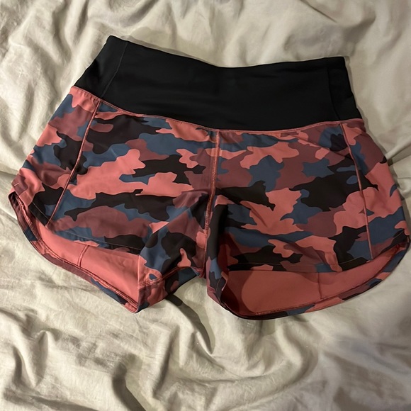 Lululemon shorts - Picture 1 of 5